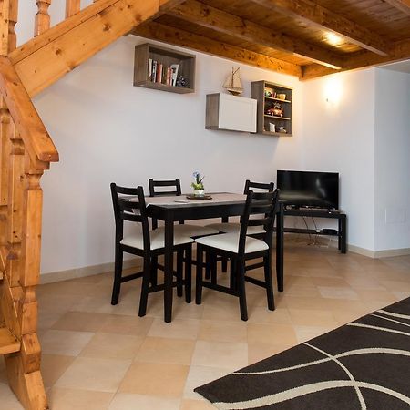Appartement Casa Daila à Naples Extérieur photo